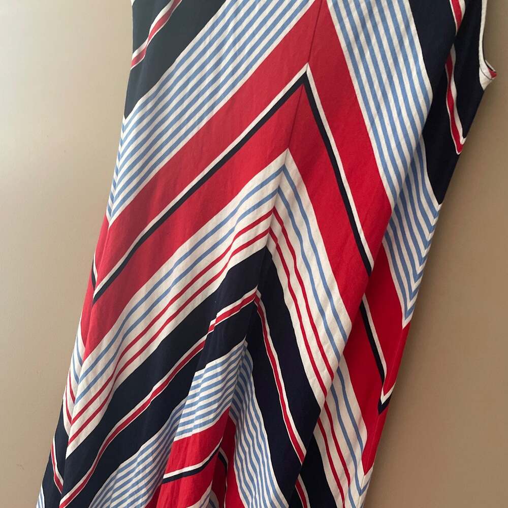 CHAPS Women's Chevron Striped Sleeveless Midi Dress Size Large - Picture 4 of 6